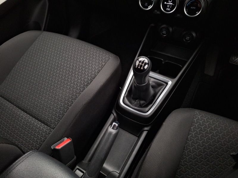 Used Suzuki Swift 2020 for sale - 76695878: Photo 16