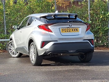 Used Toyota C-HR 2022 for sale - 76464851: Photo