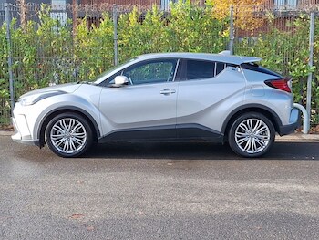 Used Toyota C-HR 2022 for sale - 76464851: Photo