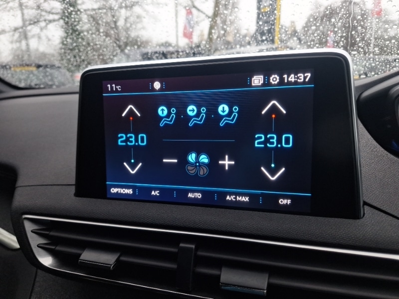 Used Peugeot 3008 2020 for sale - 77293875: Photo 14