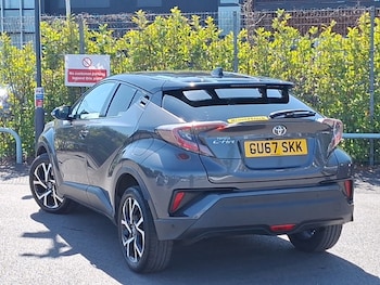 Used Toyota C-HR 2017 for sale - 78355679: Photo