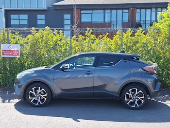 Used Toyota C-HR 2017 for sale - 78355679: Photo