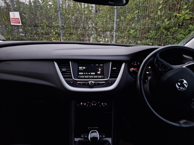 Used Vauxhall Grandland X 2018 for sale - 76839028: Photo 2