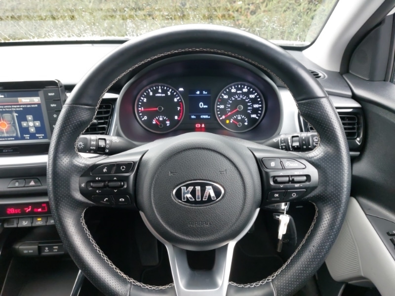 Used Kia Stonic 2019 for sale - 76271930: Photo 17