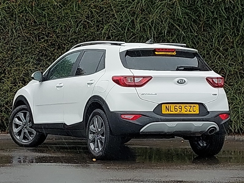 Used Kia Stonic 2019 for sale - 76271930: Photo 3