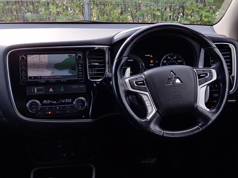 Used Mitsubishi Outlander 2017 for sale - 77352974: Photo 7