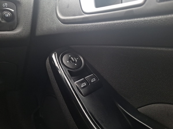 Used Ford Fiesta 2015 for sale - 76271926: Photo 15