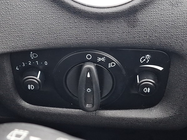 Used Ford Fiesta 2015 for sale - 76271926: Photo 16