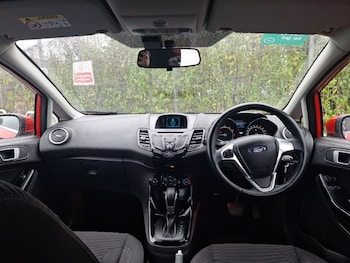 Used Ford Fiesta 2015 for sale - 76271926: Photo 2