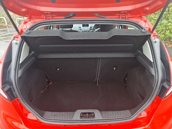 Used Ford Fiesta 2015 for sale - 76271926: Photo 8