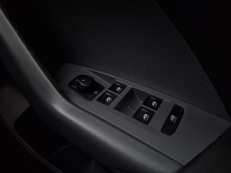 Used Volkswagen T-Cross 2021 for sale - 76613898: Photo 16