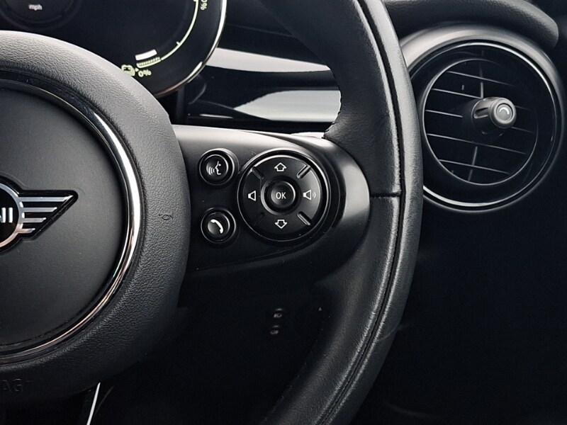 Used MINI Hatch 2021 for sale - 77760980: Photo 19