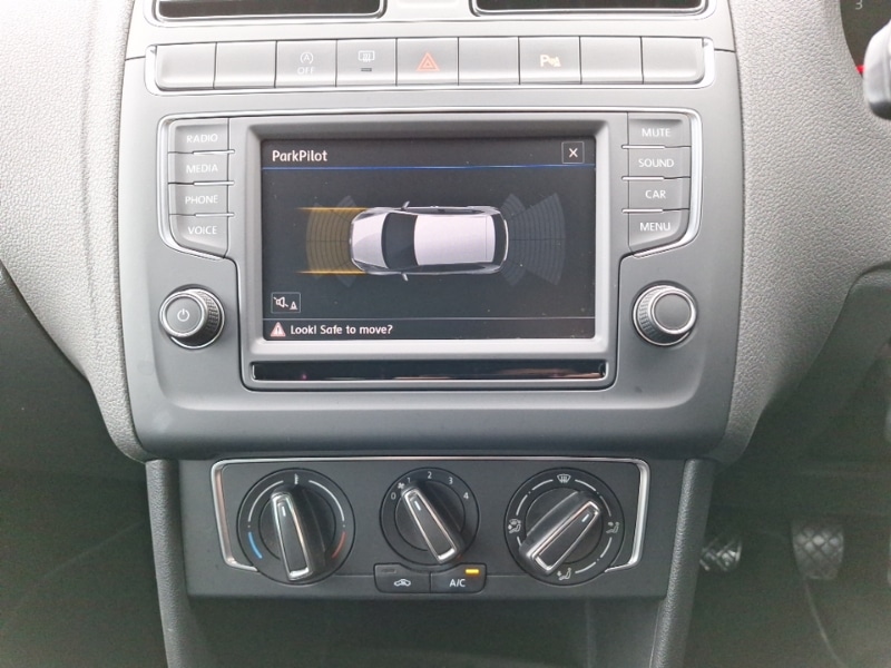 Used Volkswagen Polo 2017 for sale - 76427319: Photo 11