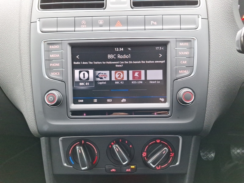 Used Volkswagen Polo 2017 for sale - 76427319: Photo 12