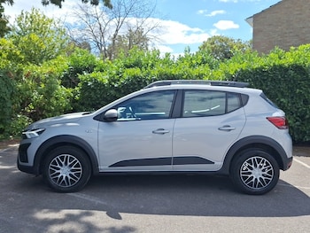 Used Dacia Sandero Stepway 2024 for sale - 79447519: Photo