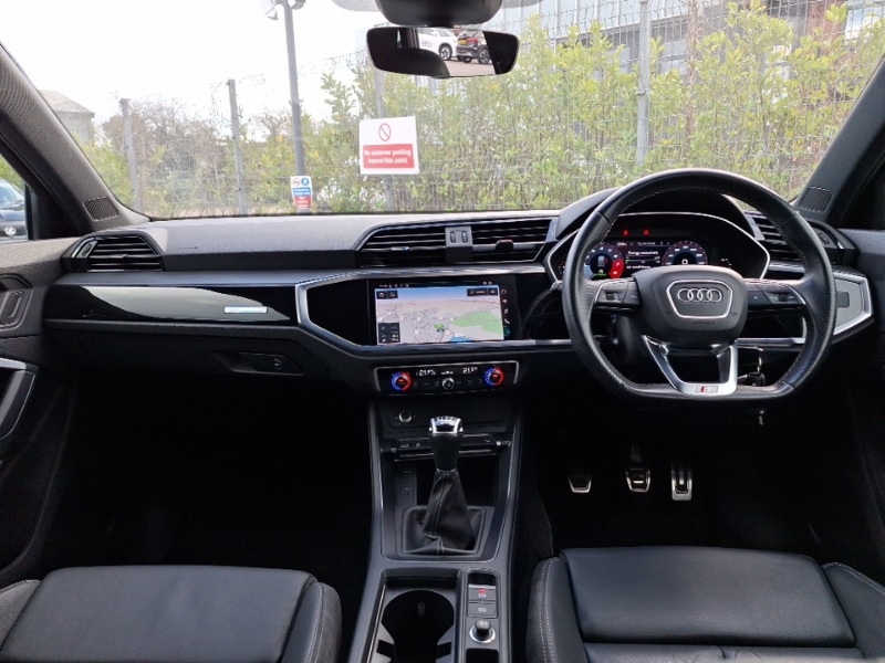 Used Audi Q3 2021 for sale - 77837961: Photo 2