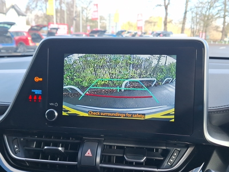 Used Toyota C-HR 2022 for sale - 78147096: Photo 11