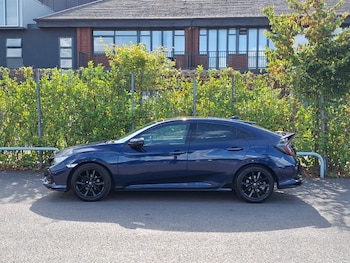 Used Honda Civic 2019 for sale - 75837536: Photo
