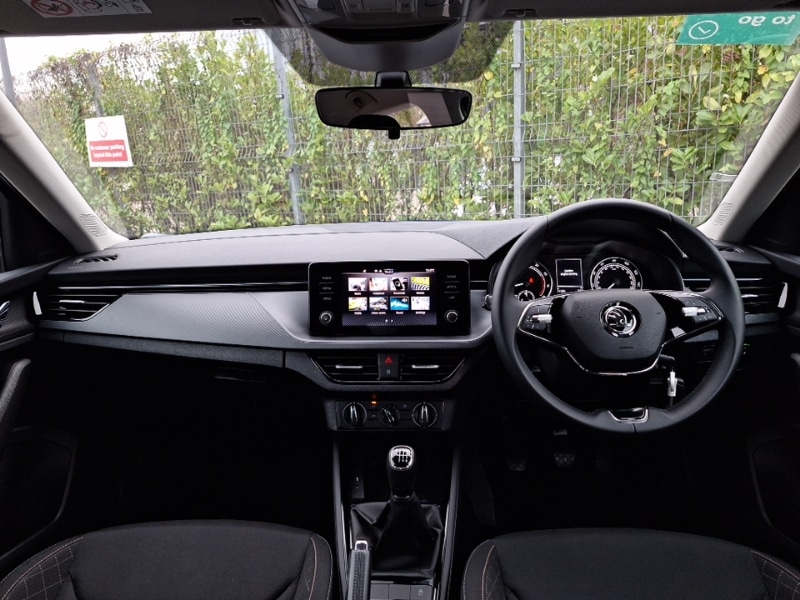 Used Skoda Kamiq 2023 for sale - 76683623: Photo 2