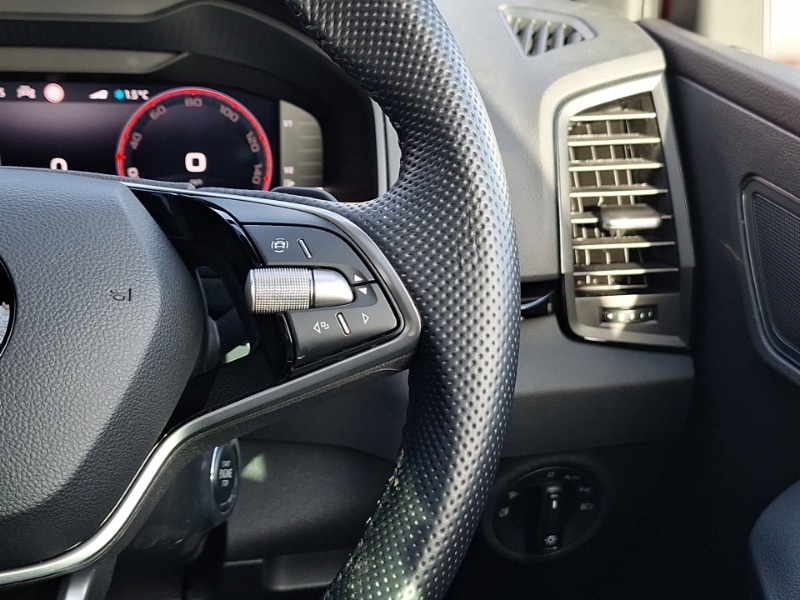 Used Skoda Karoq 2024 for sale - 77352975: Photo 19