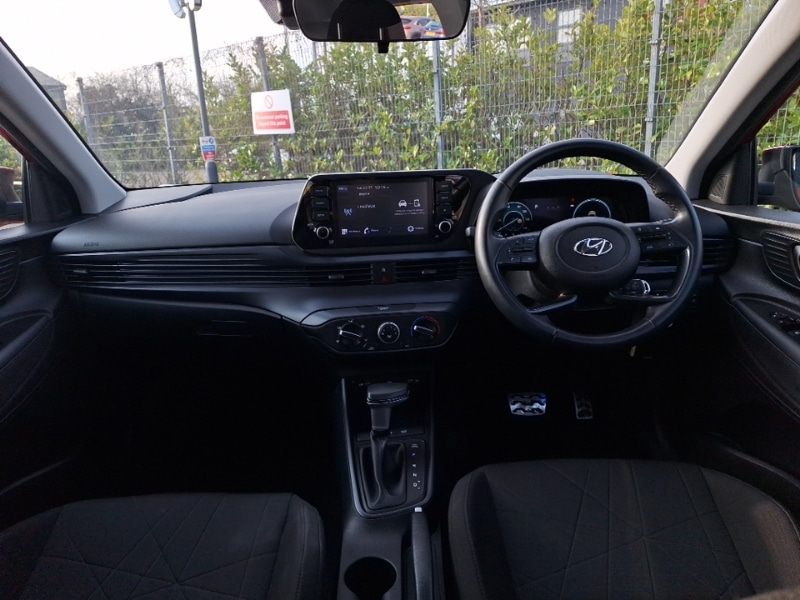 Used Hyundai BAYON 2022 for sale - 77818341: Photo 2