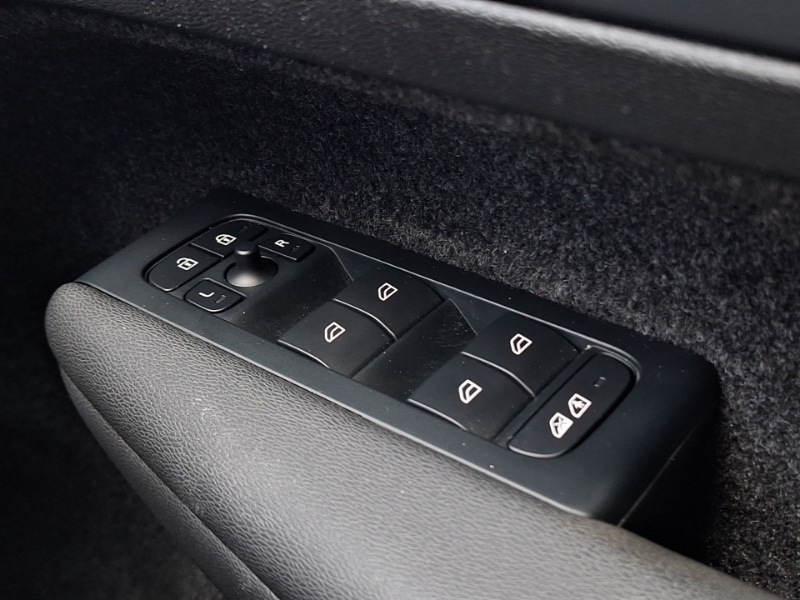 Used Volvo XC40 2022 for sale - 78033057: Photo 17