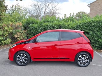 Used Toyota AYGO 2020 for sale - 79650788: Photo
