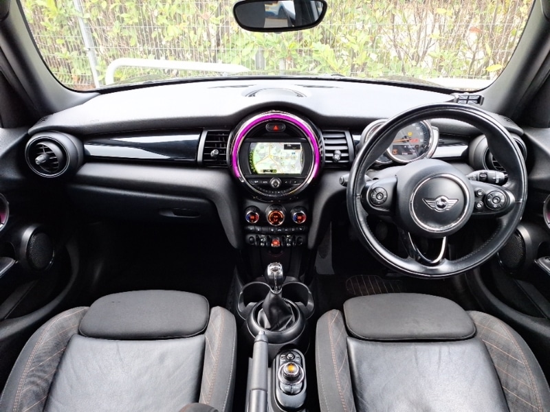 Used MINI Hatch 2017 for sale - 76639273: Photo 2