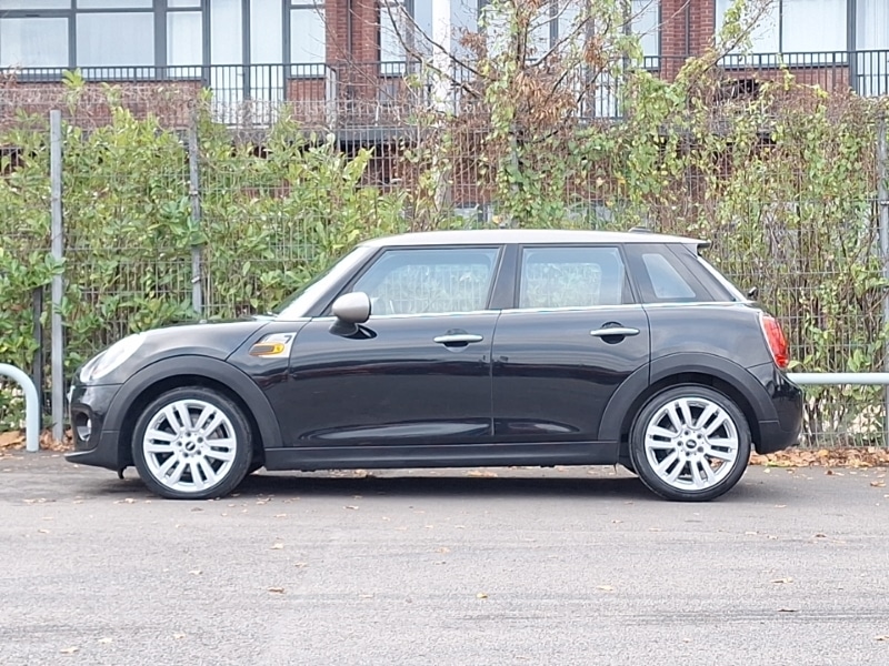 Used MINI Hatch 2017 for sale - 76639273: Photo 4