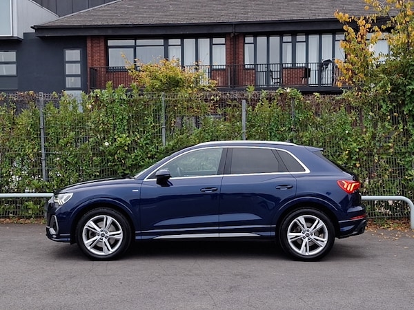 Used Audi Q3 2022 for sale - 76317652: Photo 4