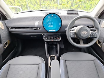 Used MINI Cooper 2024 for sale - 75640806: Photo