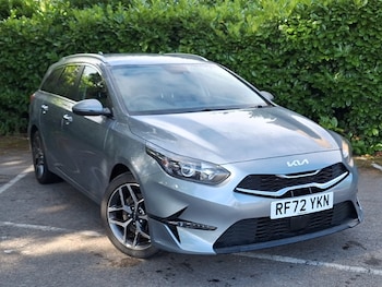 Used Kia Ceed 2023 for sale - 79086740: Photo