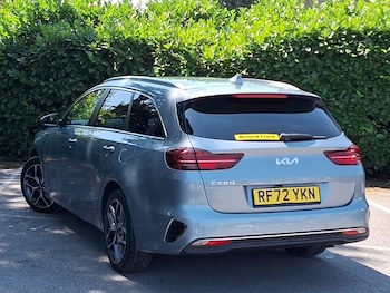 Used Kia Ceed 2023 for sale - 79086740: Photo