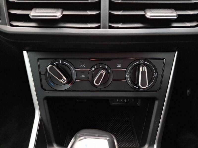 Used Volkswagen Polo 2024 for sale - 77366689: Photo 14