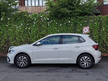 Used Volkswagen Polo 2024 for sale - 78795464: Photo