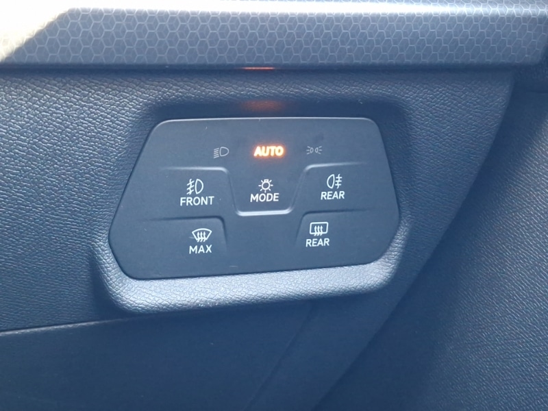 Used SEAT Leon 2020 for sale - 76651490: Photo 17