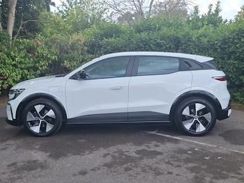 Used Renault Megane E Tech 2023 for sale - 79569863: Photo