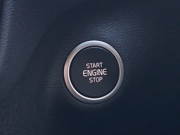 Used Volvo XC40 2021 for sale - 76208503: Photo 16