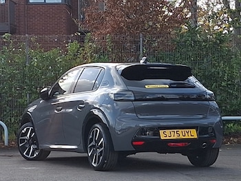 Used Peugeot 208 2025 for sale - 76566876: Photo