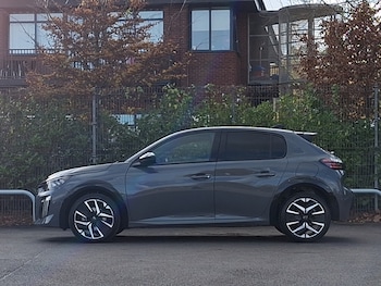 Used Peugeot 208 2025 for sale - 76566876: Photo