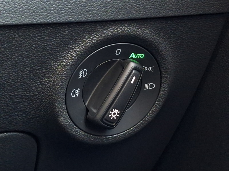 Used Skoda Karoq 2025 for sale - 76651483: Photo 17