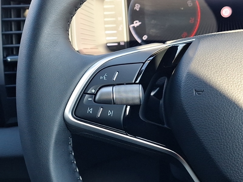 Used Skoda Karoq 2025 for sale - 76651483: Photo 18