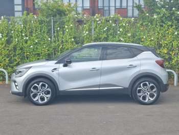 Used Renault Captur 2021 for sale - 75030452: Photo