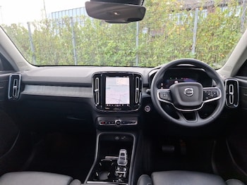 Used Volvo XC40 2024 for sale - 75837358: Photo
