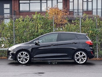 Used Ford Fiesta 2021 for sale - 76492898: Photo