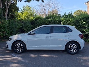 Used Volkswagen Polo 2024 for sale - 79393564: Photo