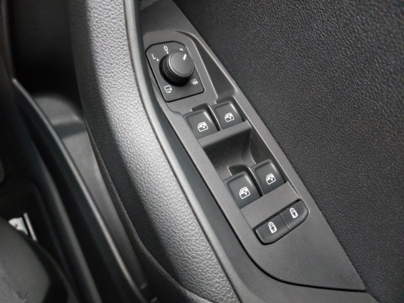 Used Skoda Karoq 2024 for sale - 76687781: Photo 12