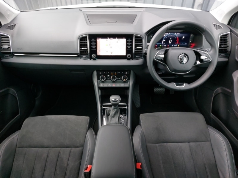 Used Skoda Karoq 2024 for sale - 76687781: Photo 2