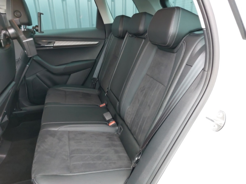 Used Skoda Karoq 2024 for sale - 76687781: Photo 6