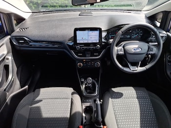 Used Ford Fiesta 2017 for sale - 79086731: Photo